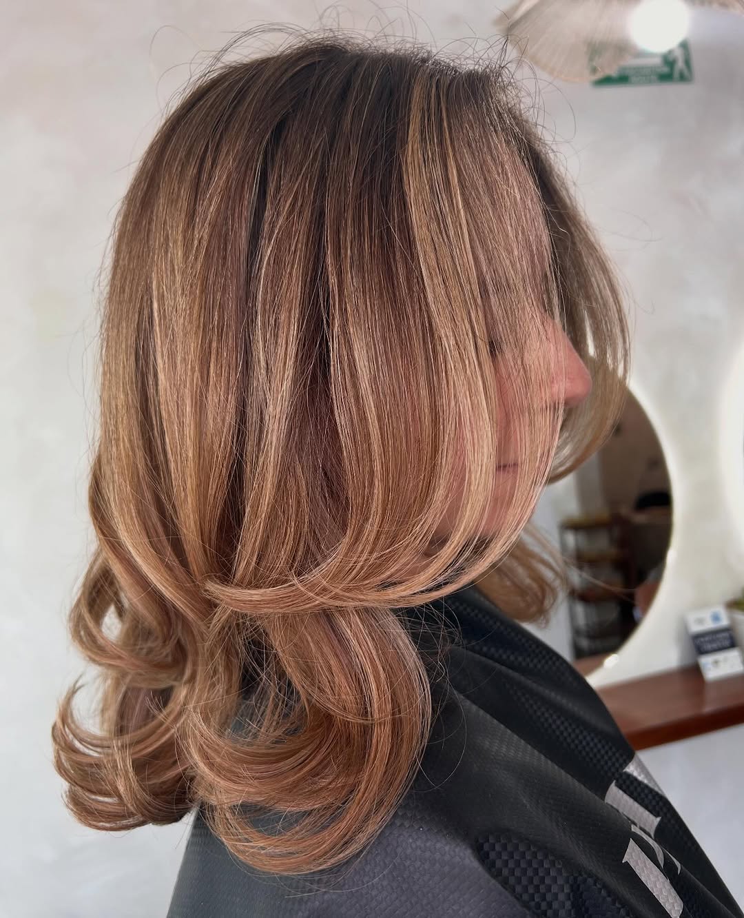 Uñas Polygel duraderas y personalizadas